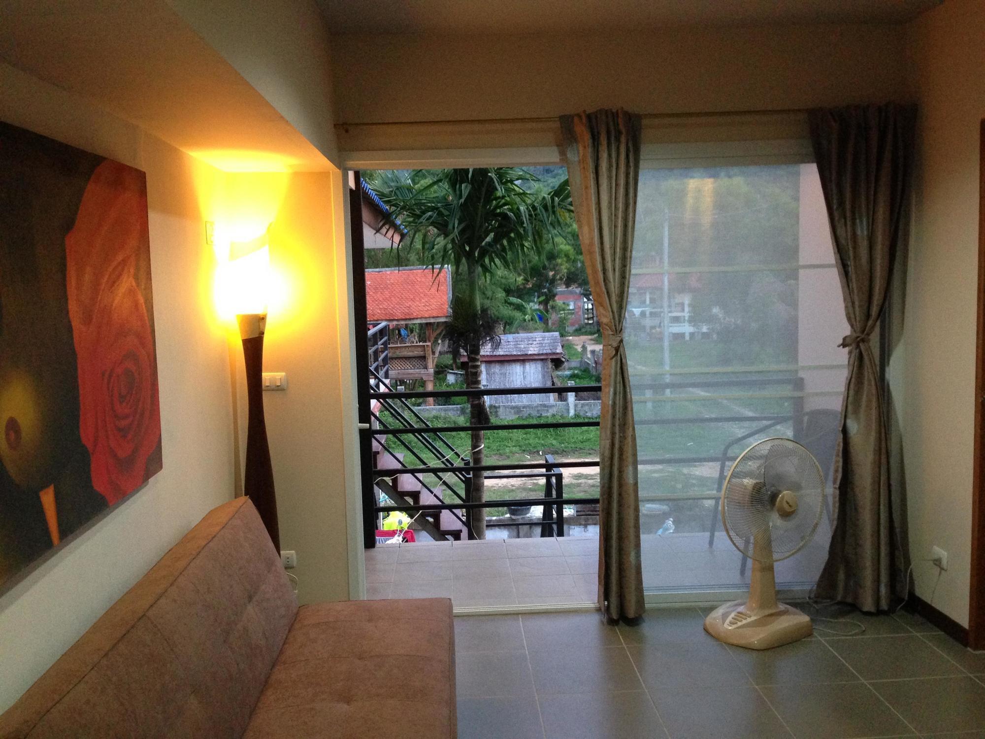 Samui Star Guesthouse Plage de Chaweng Extérieur photo